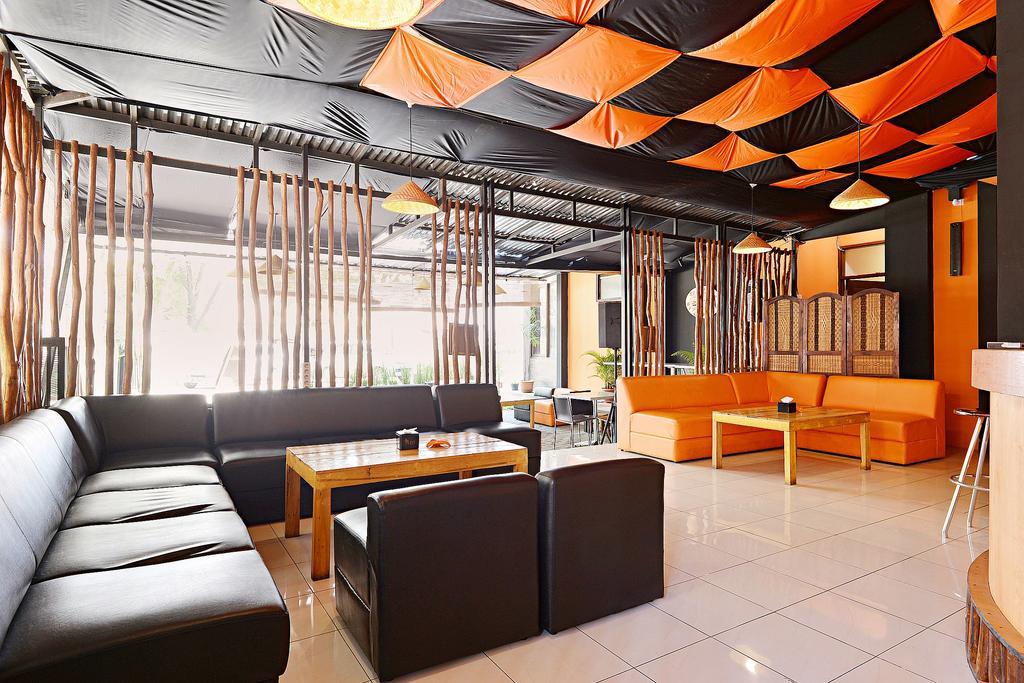 Zen Rooms Riau Natuna 万隆 外观 照片