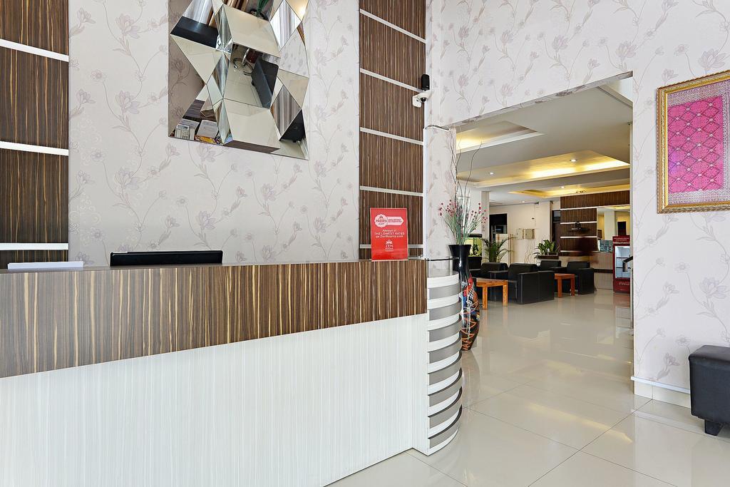 Zen Rooms Riau Natuna 万隆 外观 照片