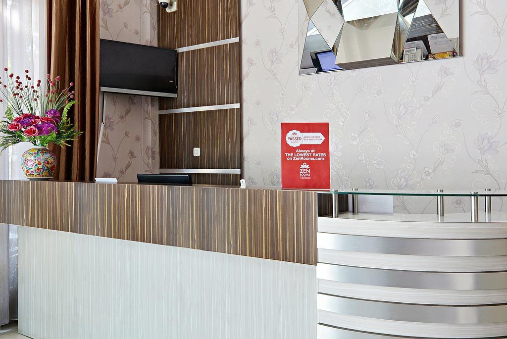 Zen Rooms Riau Natuna 万隆 外观 照片